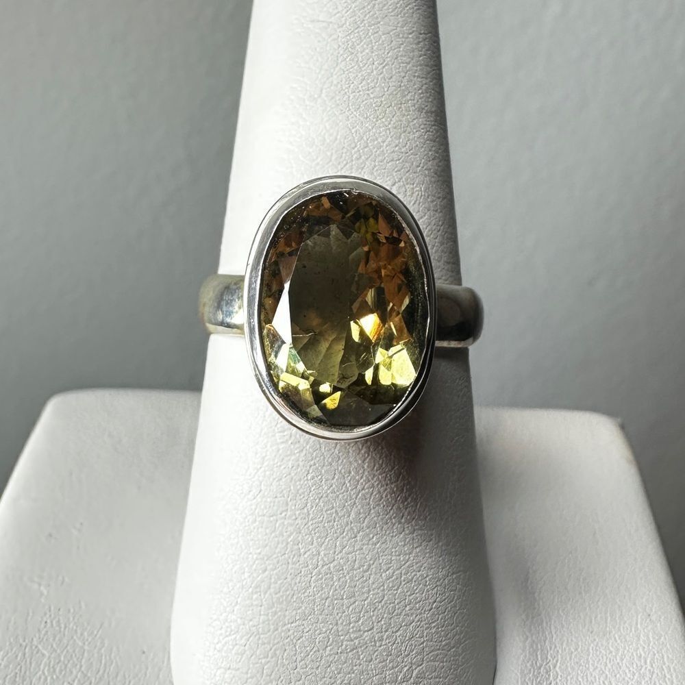 NWT‎ Faceted 10x14mm Lemon Quartz solitaire ring in Bali sterling silver!